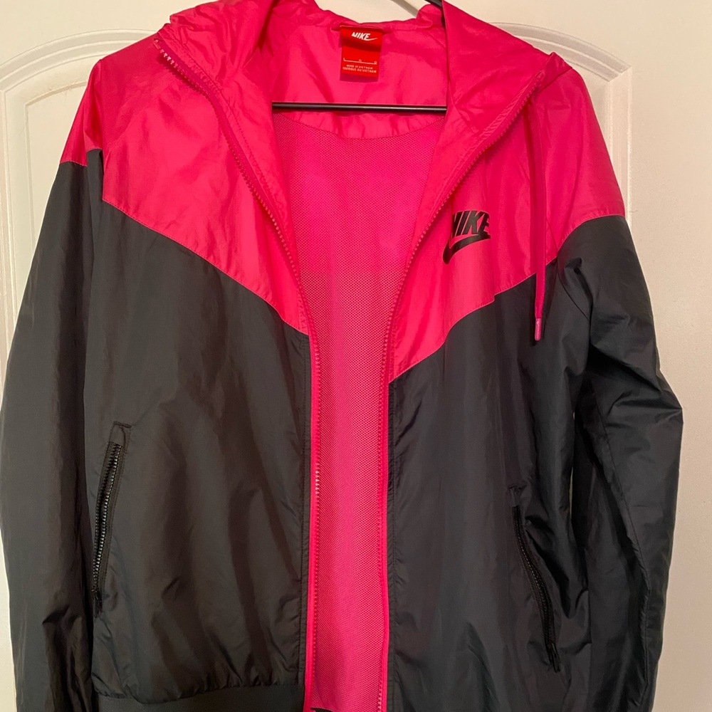 Nike windbreaker